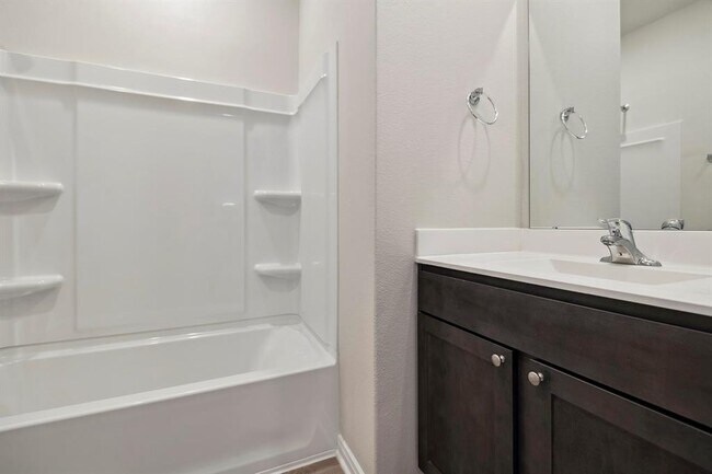 Building Photo - 460 Beechwood Hacienda Dr