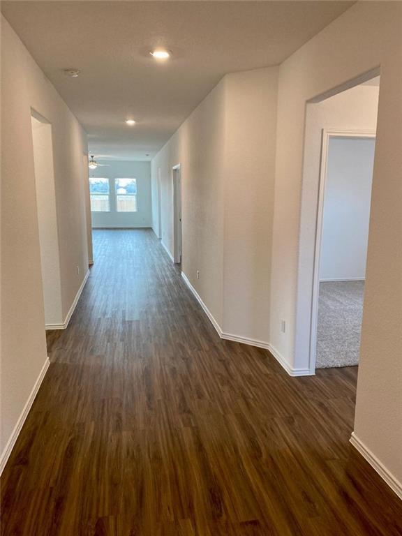 Building Photo - 215 Chickasaw Ln