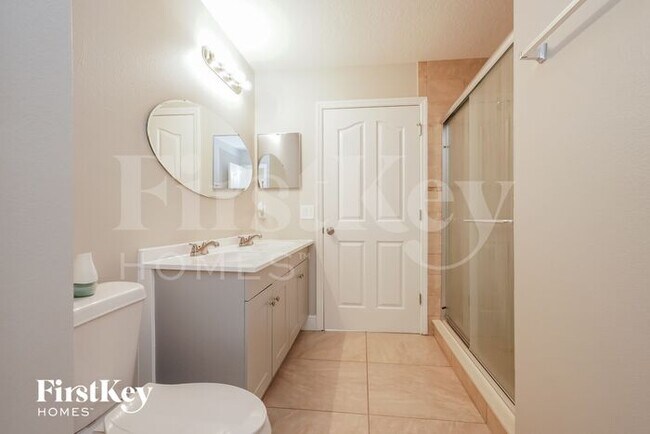 Building Photo - 2885 Paynes Prairie Cir