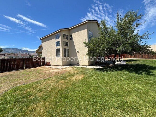 Building Photo - 1477 Ridge Point Dr