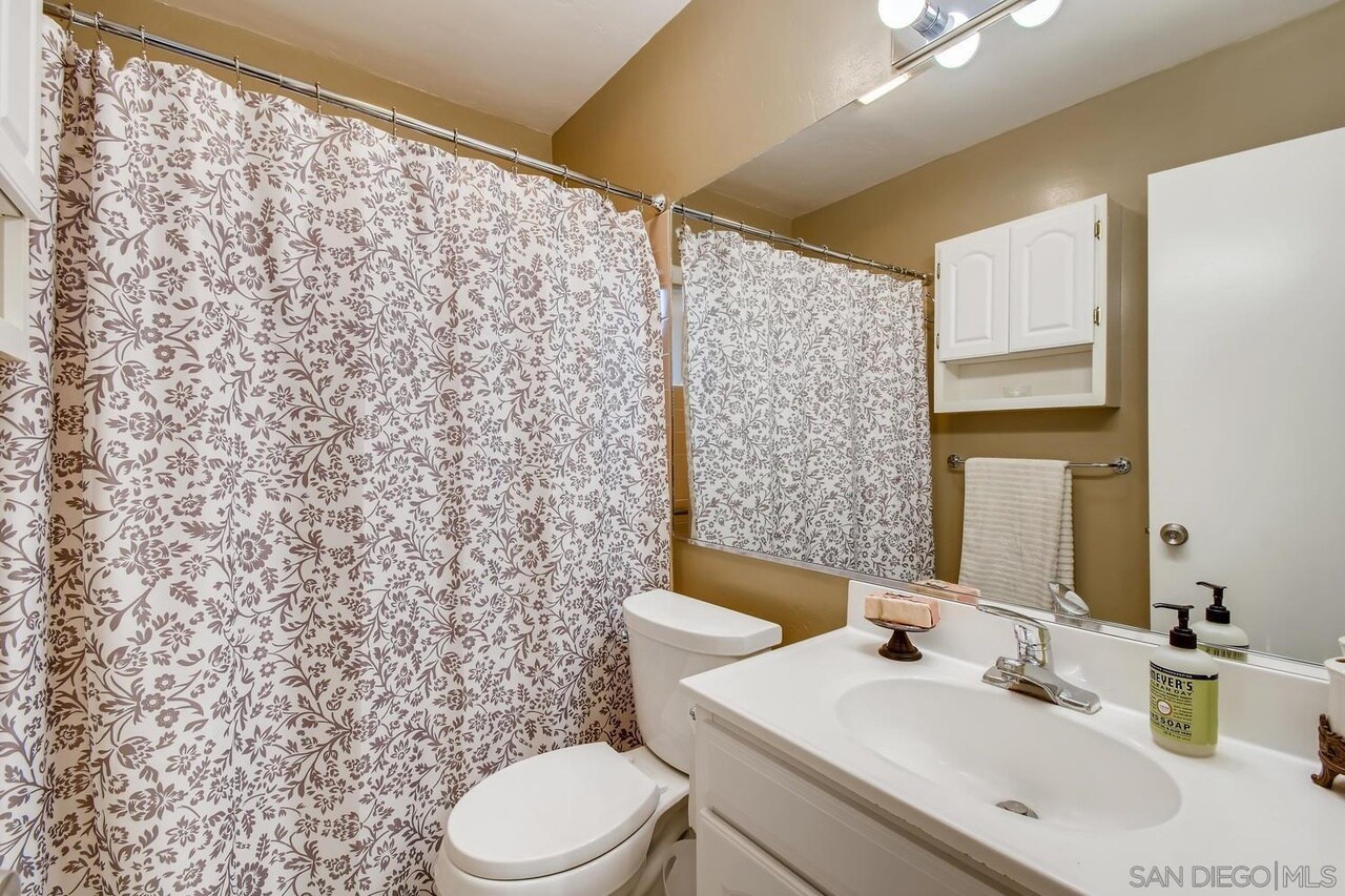 Building Photo - 5664 Campanile Way