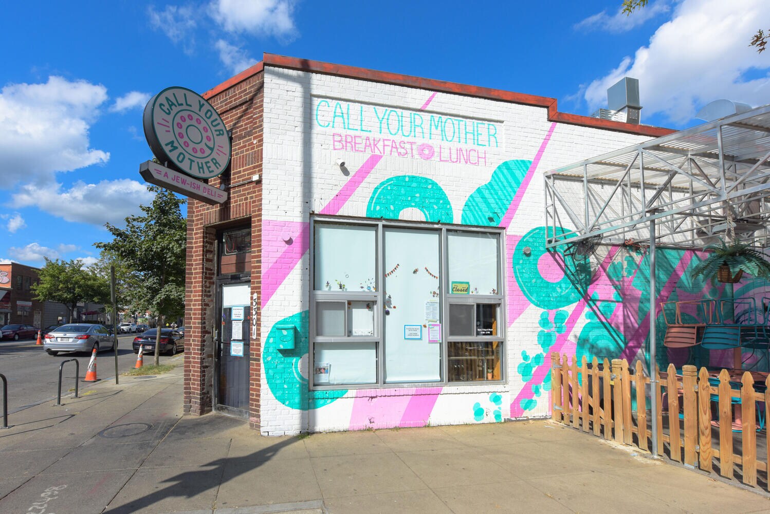 3 blocks from Call Your Mother. - 1001 Monroe St NW