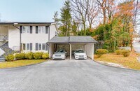 Building Photo - 1104 N Main St