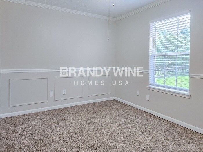 Building Photo - 460 Polk Manor Dr