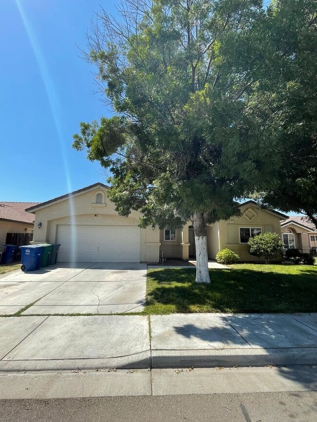 Primary Photo - Available Now! Move-In Ready