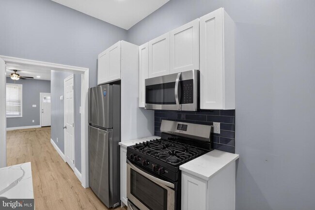 Building Photo - 3053 Janney St