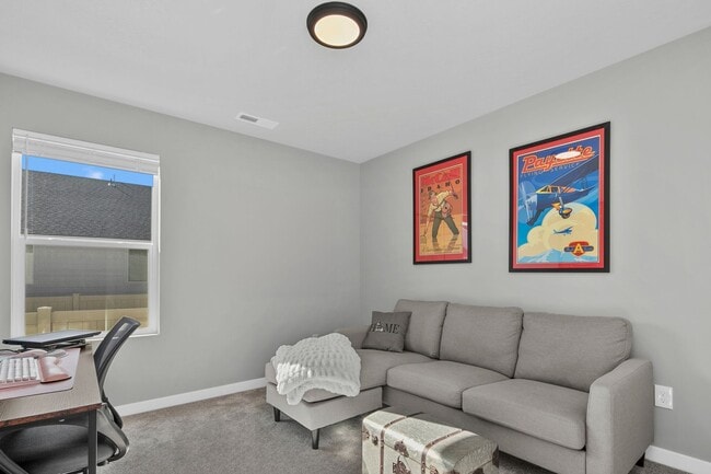 Building Photo - Lovely Meridian Home