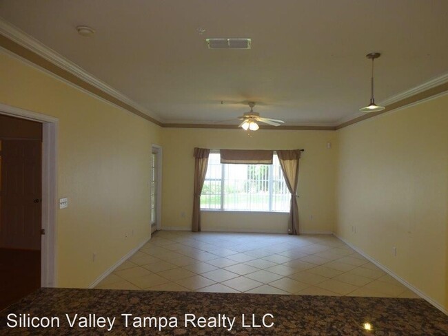 Building Photo - 4305 Bayside Village Dr