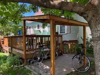 Building Photo - 303 S 6th Ave