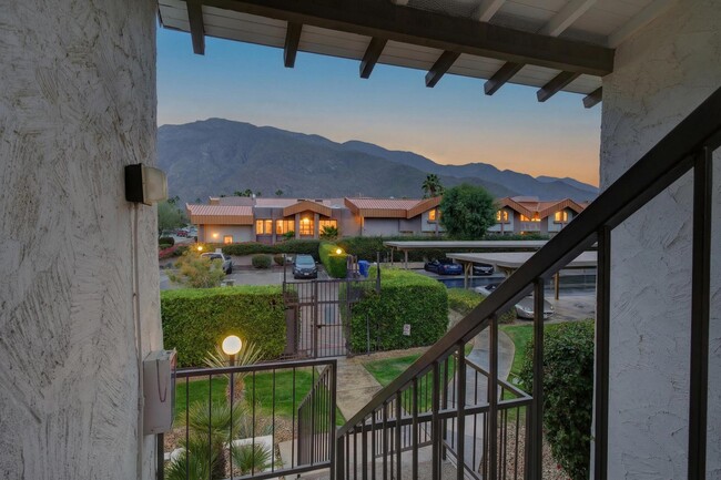 Building Photo - 1050 Ramon Rd