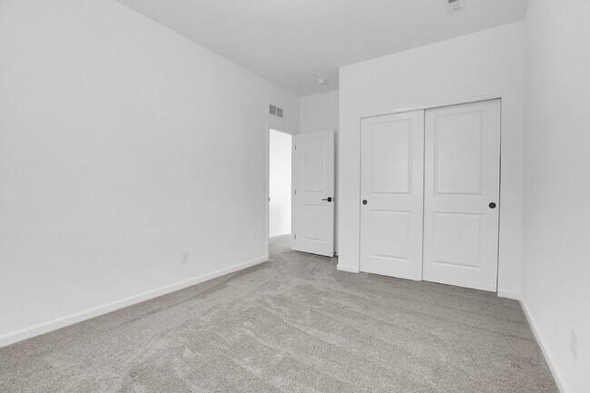 Building Photo - $3,425.00, 4 Beds, 2.5 Baths, Single Famil...