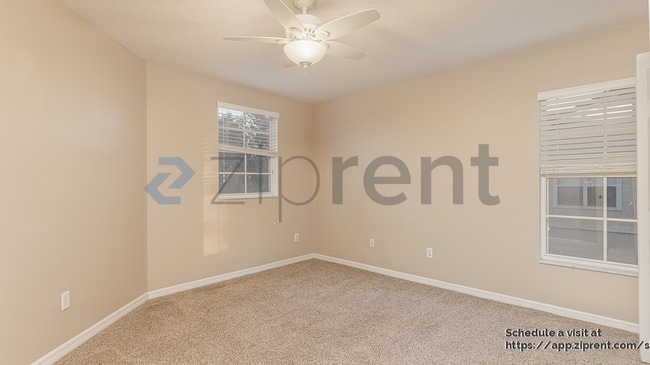 Building Photo - 10316 Fallsgrove St