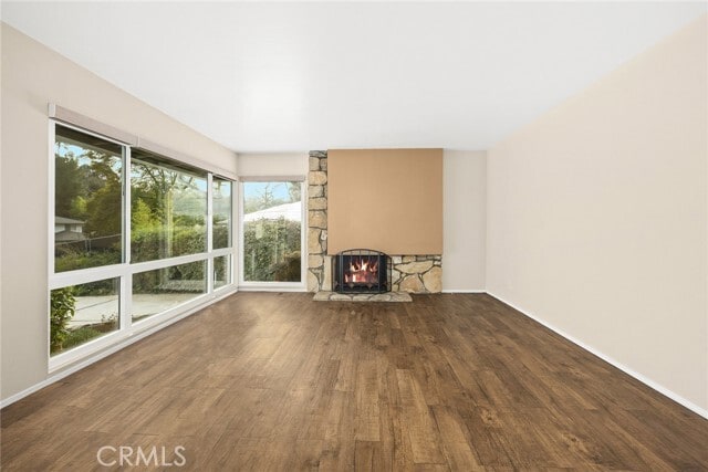 Building Photo - 1653 Vía Del Rey