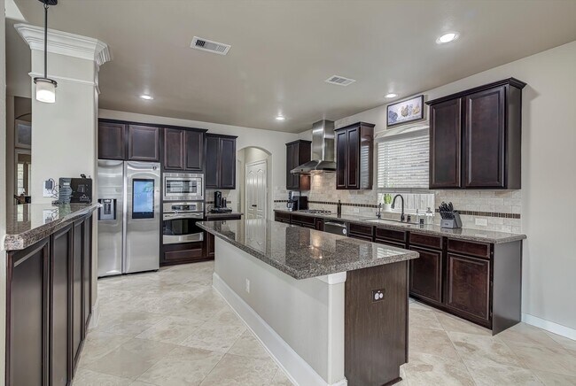 Building Photo - 27410 Starlit Ranch Drive