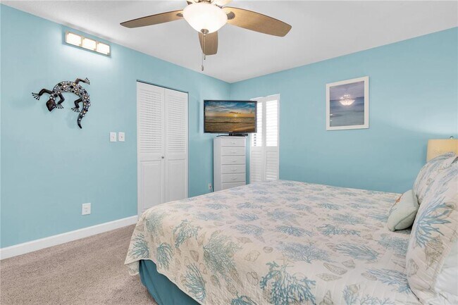 Building Photo - 200 120th Ave W