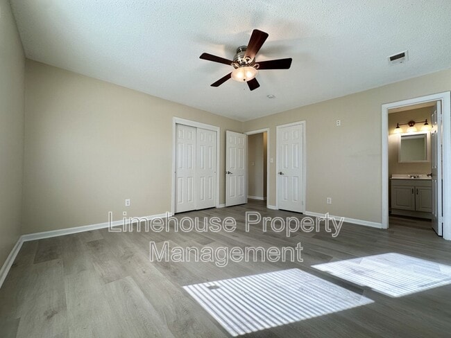 Building Photo - 1273 Nesbitt Dr