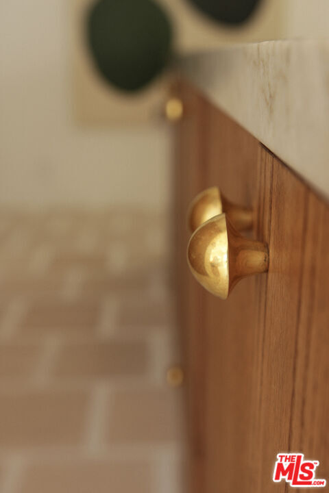 Building Photo - 349 Stowe Terrace