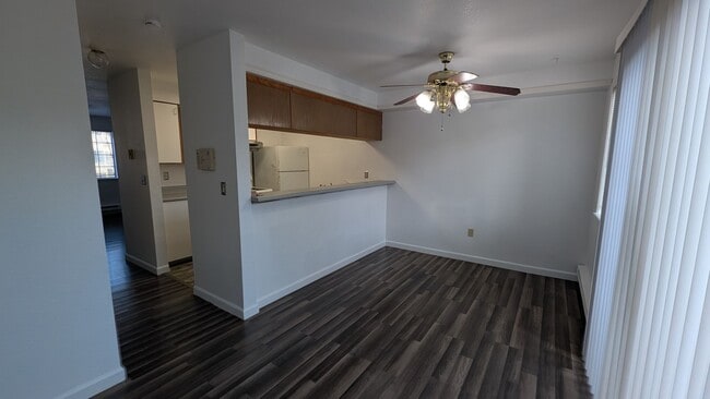 Building Photo - 115 124th St SE