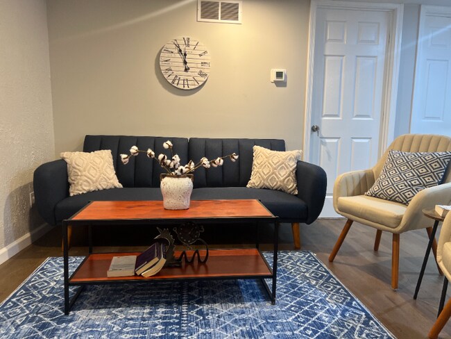 Building Photo - 5950 Jessup Rd