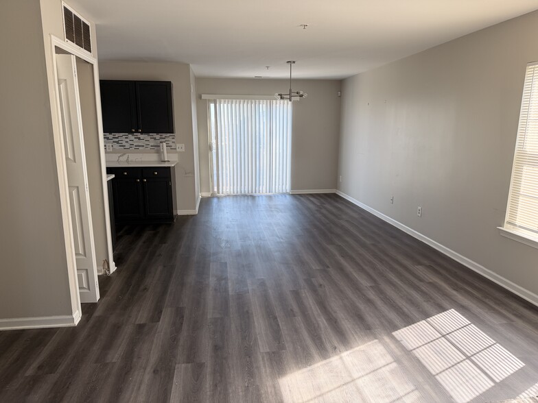 Building Photo - 2904 Prince Hall Dr