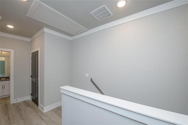 Building Photo - 3301 Wynwood Dr
