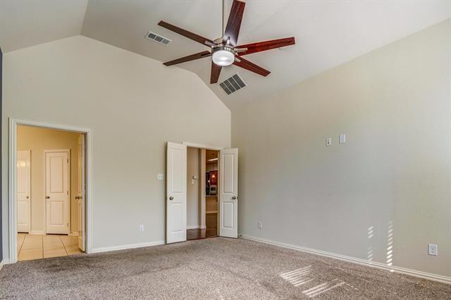 Building Photo - 10841 Leesa Dr
