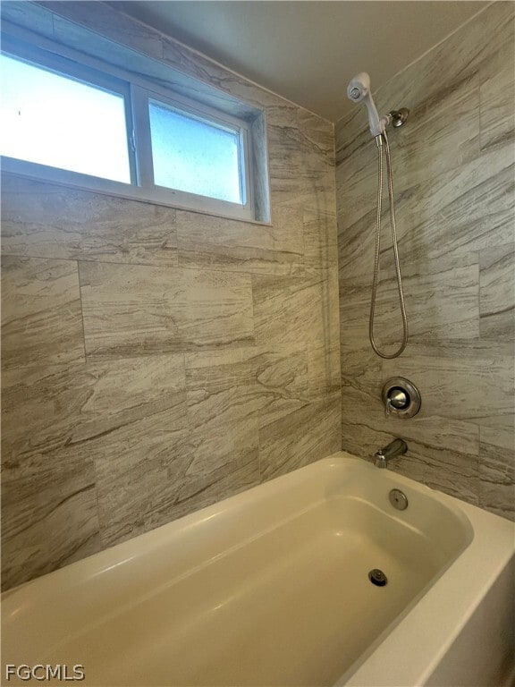 Building Photo - 3754 Lora St