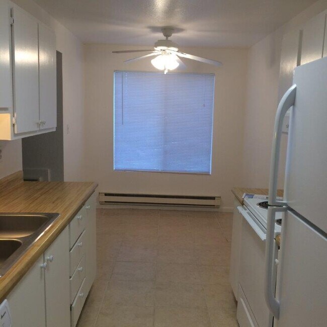 Building Photo - 3948 Clear Acre Ln