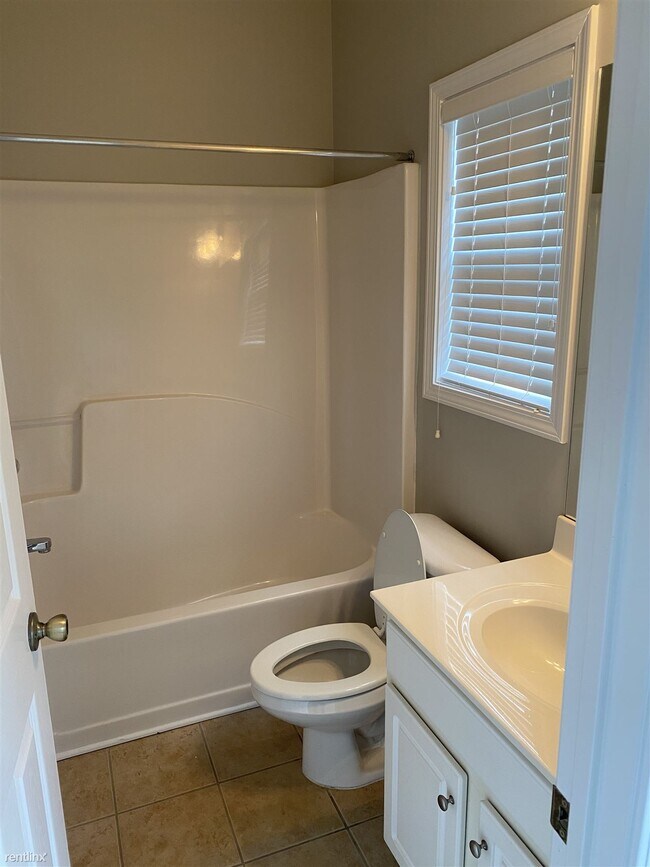 Building Photo - 4 br, 3 bath House - 6014 Vintage Pointe O...