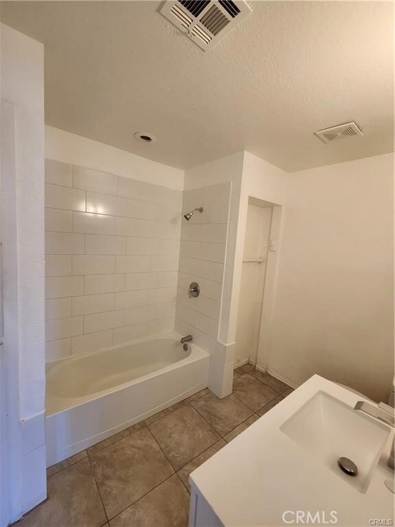 Building Photo - 13700 Quinta Way