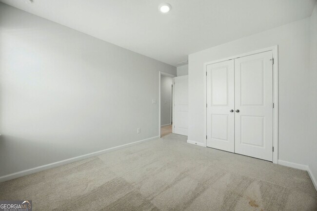 Building Photo - 111 Horned Owl Ave