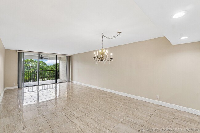 Building Photo - 6562 Boca Del Mar Dr