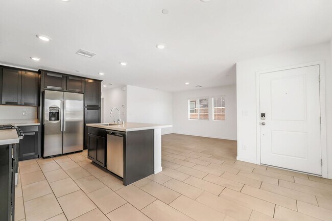 Building Photo - 894 Cadence Vw Wy