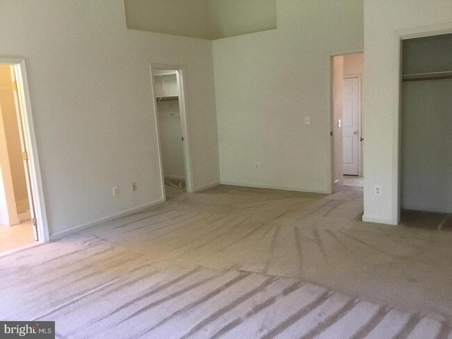 Building Photo - 5271 Ballycastle Cir