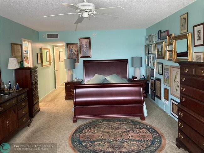 Building Photo - 821 Cypress Blvd