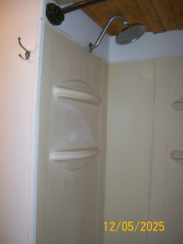 Building Photo - 3098 Springhill Rd