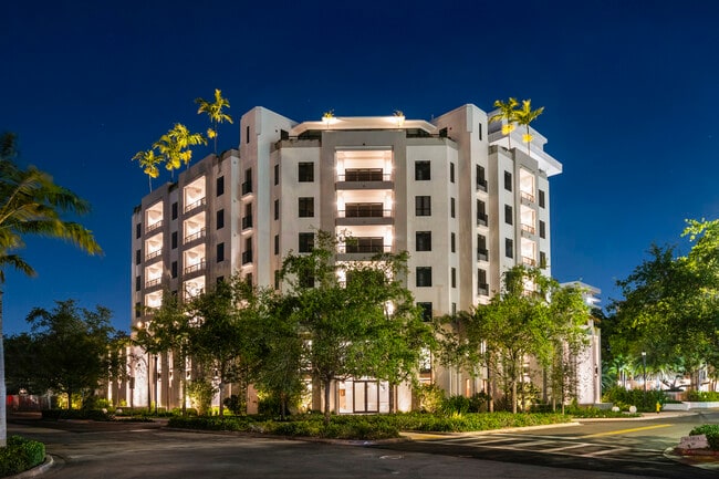 Boutique new construction luxury apartments in the heart of Coral Gables - 701 Valencia