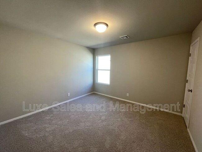 Building Photo - 16126 S 88th E Ave