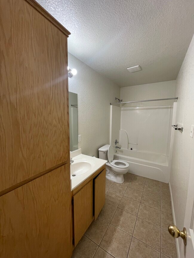 Building Photo - 201 Dale Earnhardt Dr