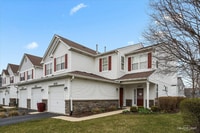 Building Photo - 2437 Oneida Ln