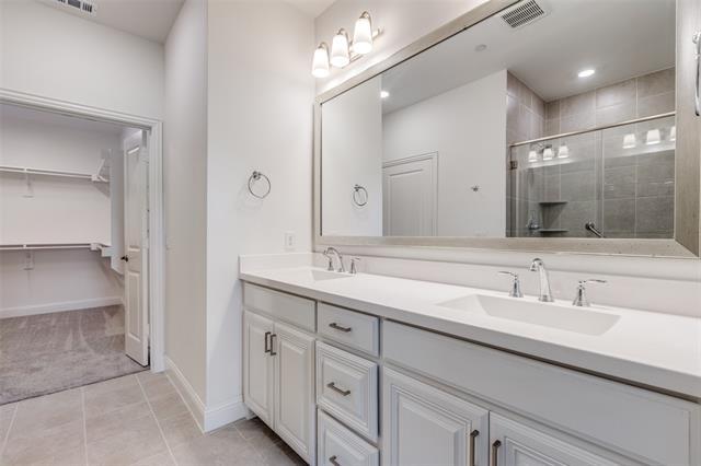 Building Photo - 3930 Dalea Dr