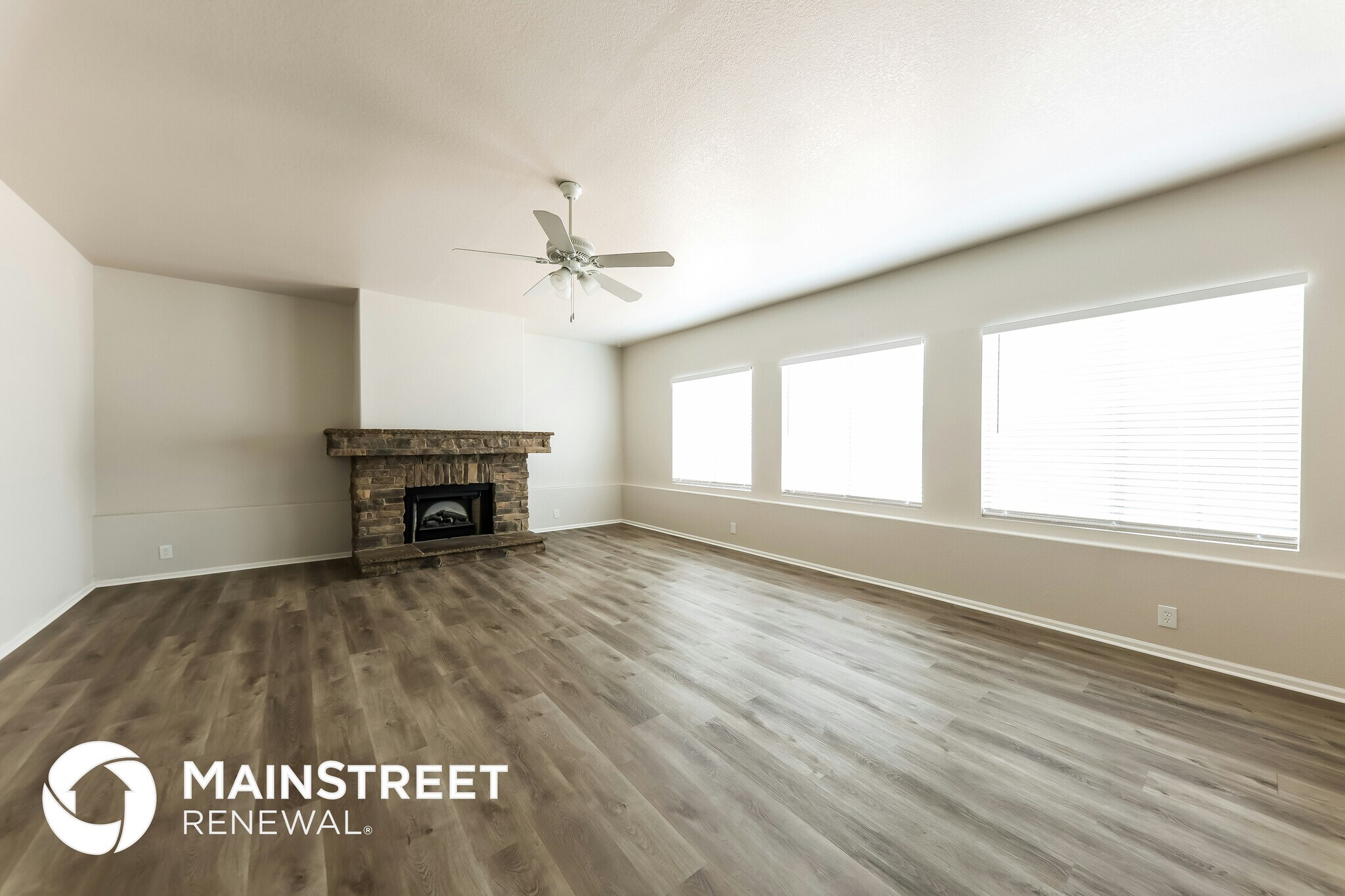 Building Photo - 19437 N 67th Dr