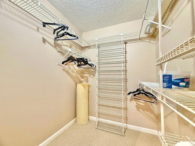 Building Photo - 10678 Ocean Palm Way