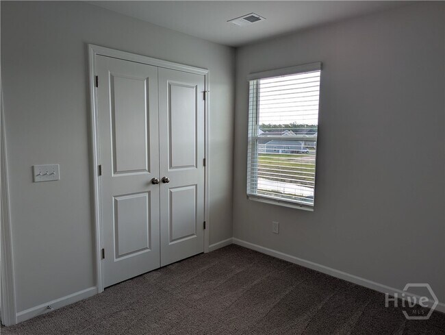 Building Photo - 115 Stillhouse Dr