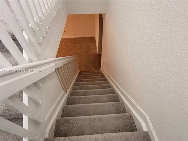 Building Photo - 2954 SE 23rd Ave