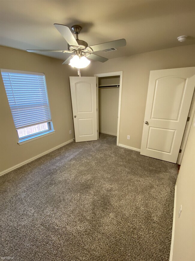 Building Photo - 3 br, 2 bath House - 1705 Carverly Drive