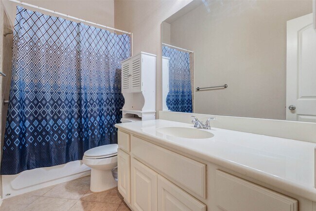 Building Photo - 25839 Riverside Creek Dr