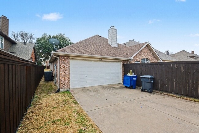 Building Photo - 7108 Bryce Canyon Dr