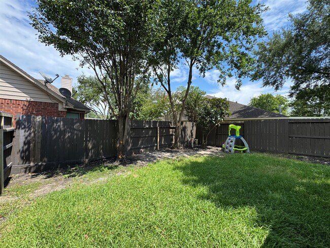 Building Photo - 10310 Sable Trail Ln