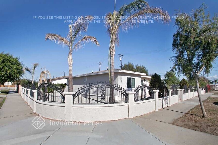 Building Photo - 10782 Rose St